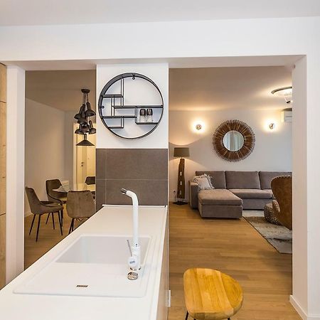 Perla Apartmani สปลิท ภายนอก รูปภาพ